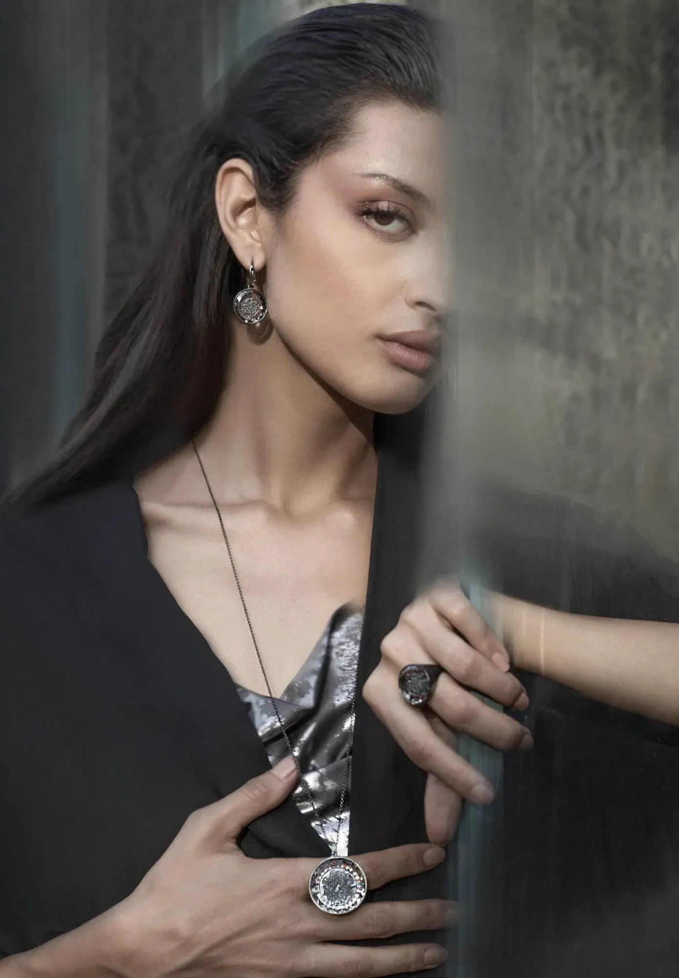 w DU5C7728 copy pion