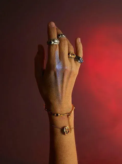 bransoletka srebrna z kolekcji magma