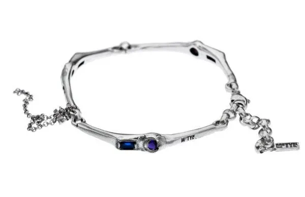 srebrna bransoletka z kolekcji bizuterii magma  scaled