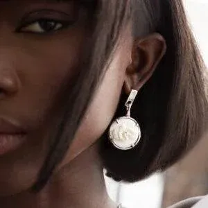 Kolczyki srebrne ręcznie wykonane z białym kamieniem